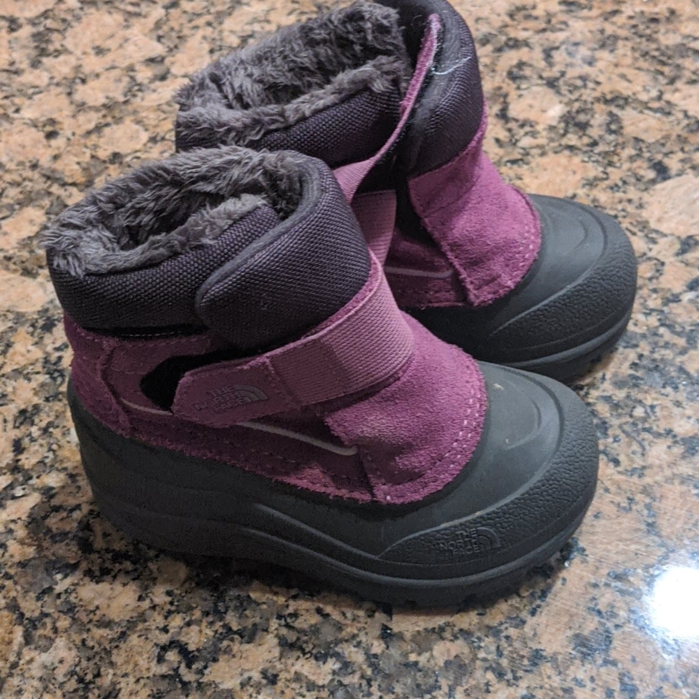 The north Face baby snow boots